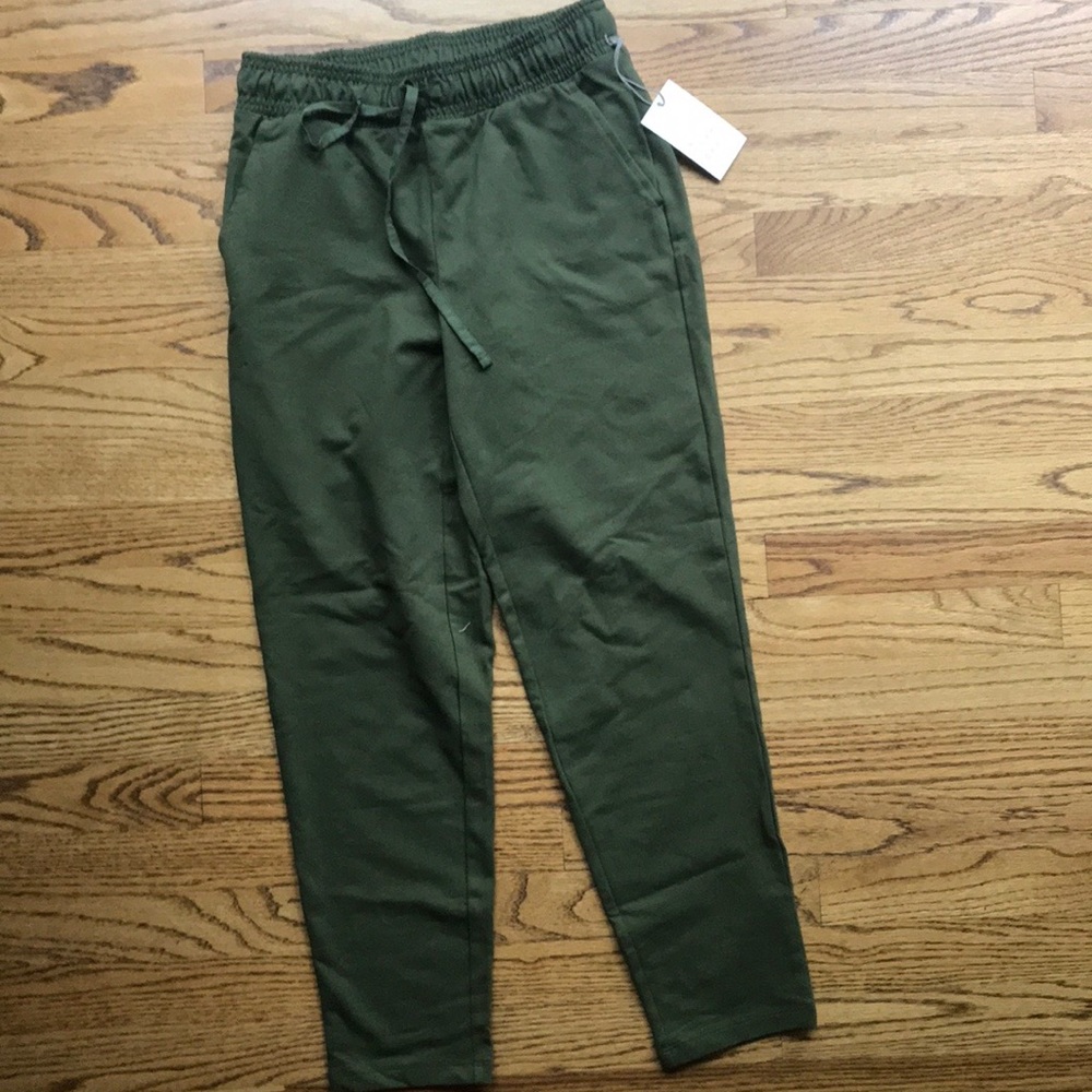 Women's Mid-Rise Ankle Length Jogger Pants
